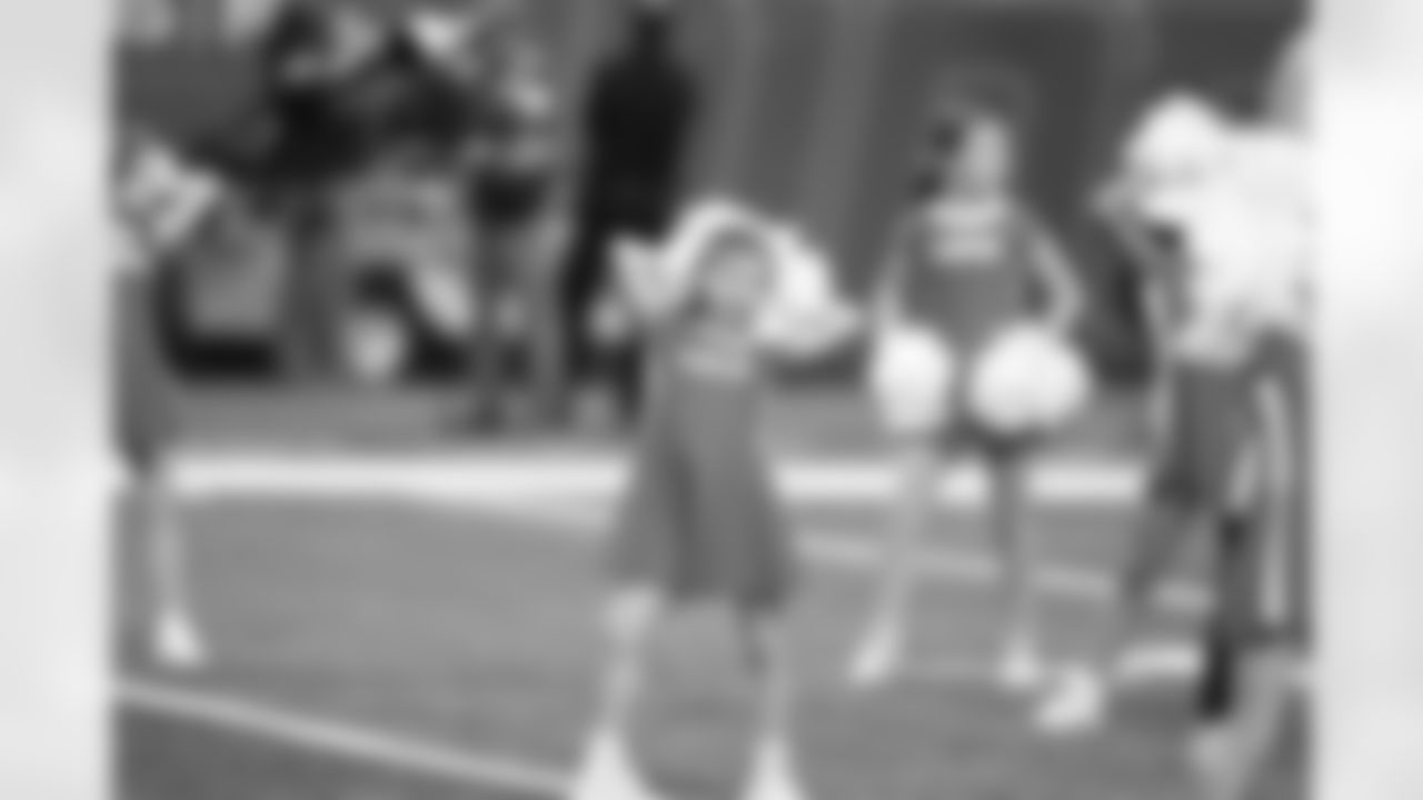 Detroit Lions Junior Cheer Clinic performs at halftime during an NFL football game against the Pittsburgh Steelers on Sunday, Dec. 21, 2025 in Detroit. (Jeff Nguyen/Detroit Lions via AP)