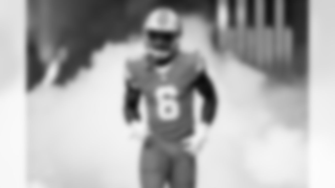 Detroit Lions cornerback Terrion Arnold (6) before an NFL football game against the Cleveland Browns on Sunday, Sept. 28, 2025 in Detroit. (Jeff Nguyen/Detroit Lions via AP)