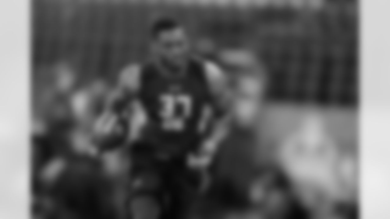 LSU defensive back Jalen Mills runs a drill at the NFL football scouting combine in Indianapolis, Monday, Feb. 29, 2016. (AP Photo/Michael Conroy)