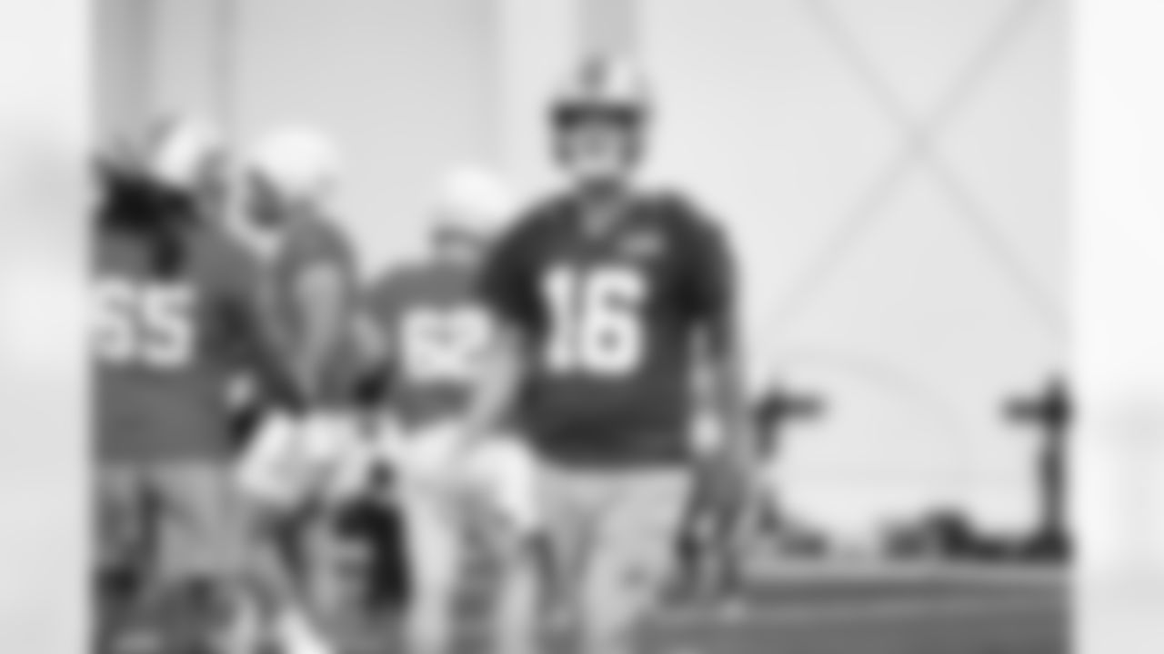 Detroit Lions quarterback Jared Goff (16) during practice at the Meijer Performance Center in Allen Park, MI on September 13, 2024. (Jeff Nguyen/Detroit Lions)