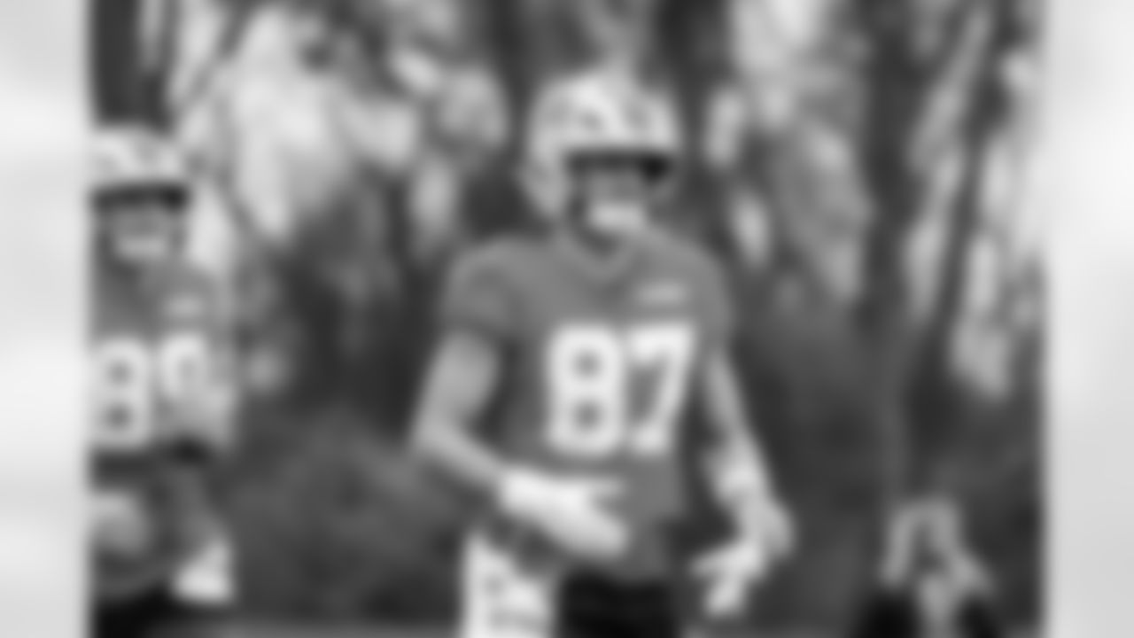 Detroit Lions tight end Sam LaPorta (87) during practice at the Meijer Performance Center on Nov. 7, 2025 in Allen Park, Mich. (Jeff Nguyen/Detroit Lions)