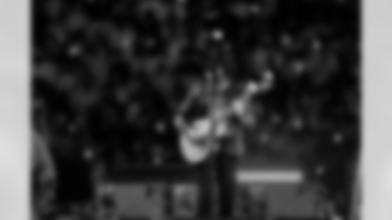 Jack White performs during the Thanksgiving Halftime Show powered by Verizon during an NFL football game against the Green Bay Packers on Thursday, Nov. 27, 2025 in Detroit. (Jeff Nguyen/Detroit Lions via AP)