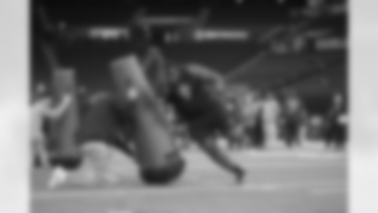 Auburn defensive lineman Bobby Jamison-Travis (17) runs a drill at the NFL football scouting combine in Indianapolis, Thursday, Feb. 26, 2026. (AP Photo/Michael Conroy)