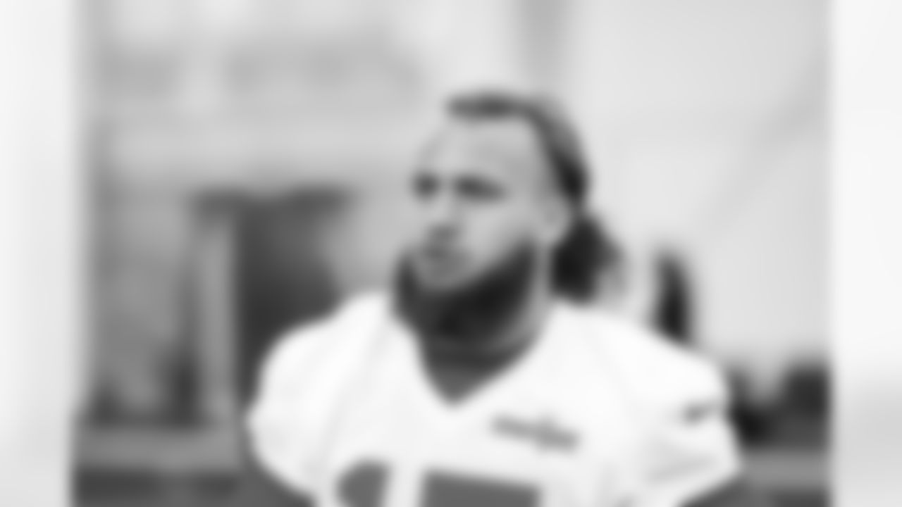 Detroit Lions linebacker Grant Stuard (15) during practice at the Meijer Performance Center on Nov. 21, 2025 in Allen Park, Mich. (Jeff Nguyen/Detroit Lions)