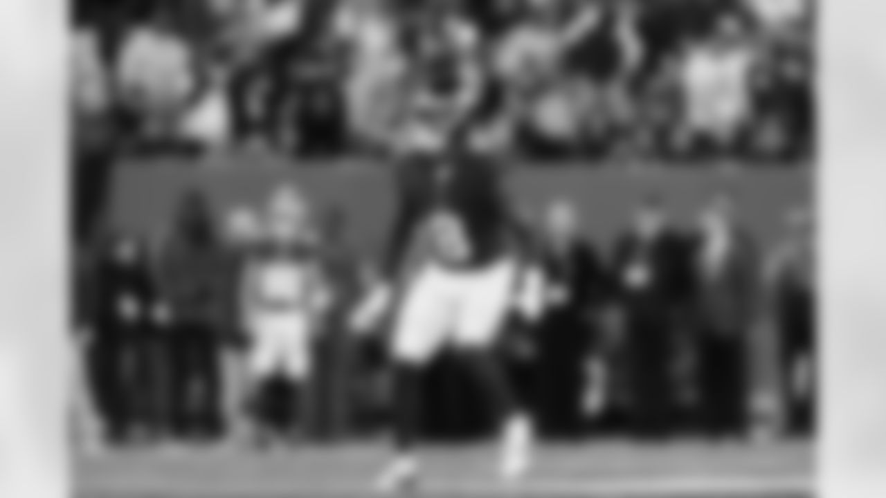 S Jevón Holland
Backed up by Beau Brade
(AP Photo/Aaron M. Sprecher)