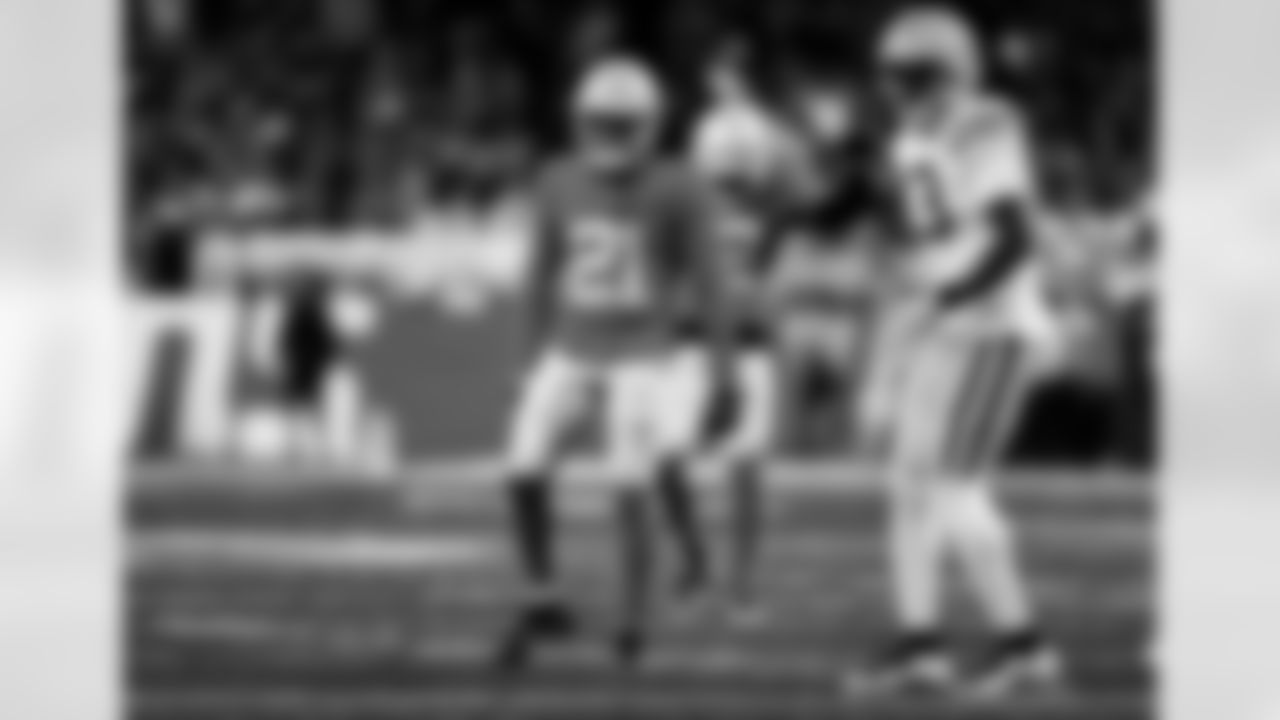 Detroit Lions cornerback Amik Robertson (21) during an NFL football game against the Green Bay Packers on Thursday, Nov. 27, 2025 in Detroit. (Jeff Nguyen/Detroit Lions via AP)