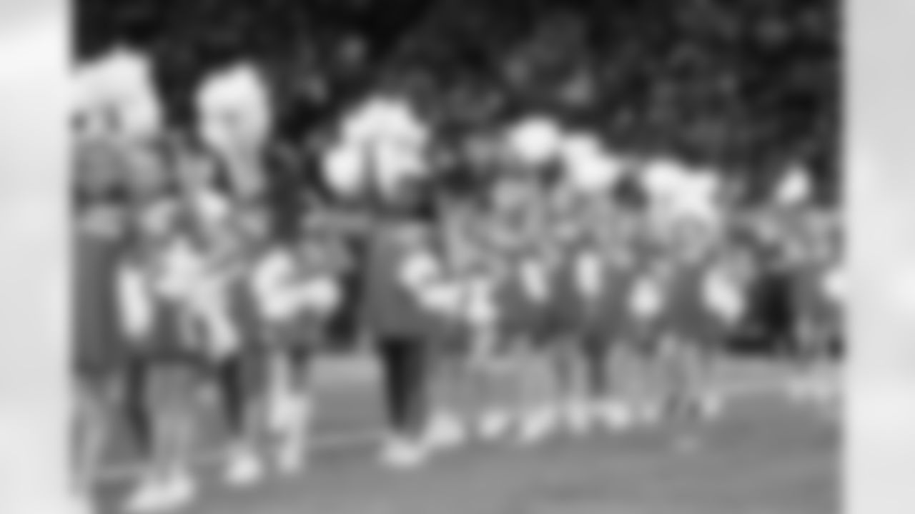 Detroit Lions Junior Cheer Clinic performs at halftime during an NFL football game against the Pittsburgh Steelers on Sunday, Dec. 21, 2025 in Detroit. (Jeff Nguyen/Detroit Lions via AP)