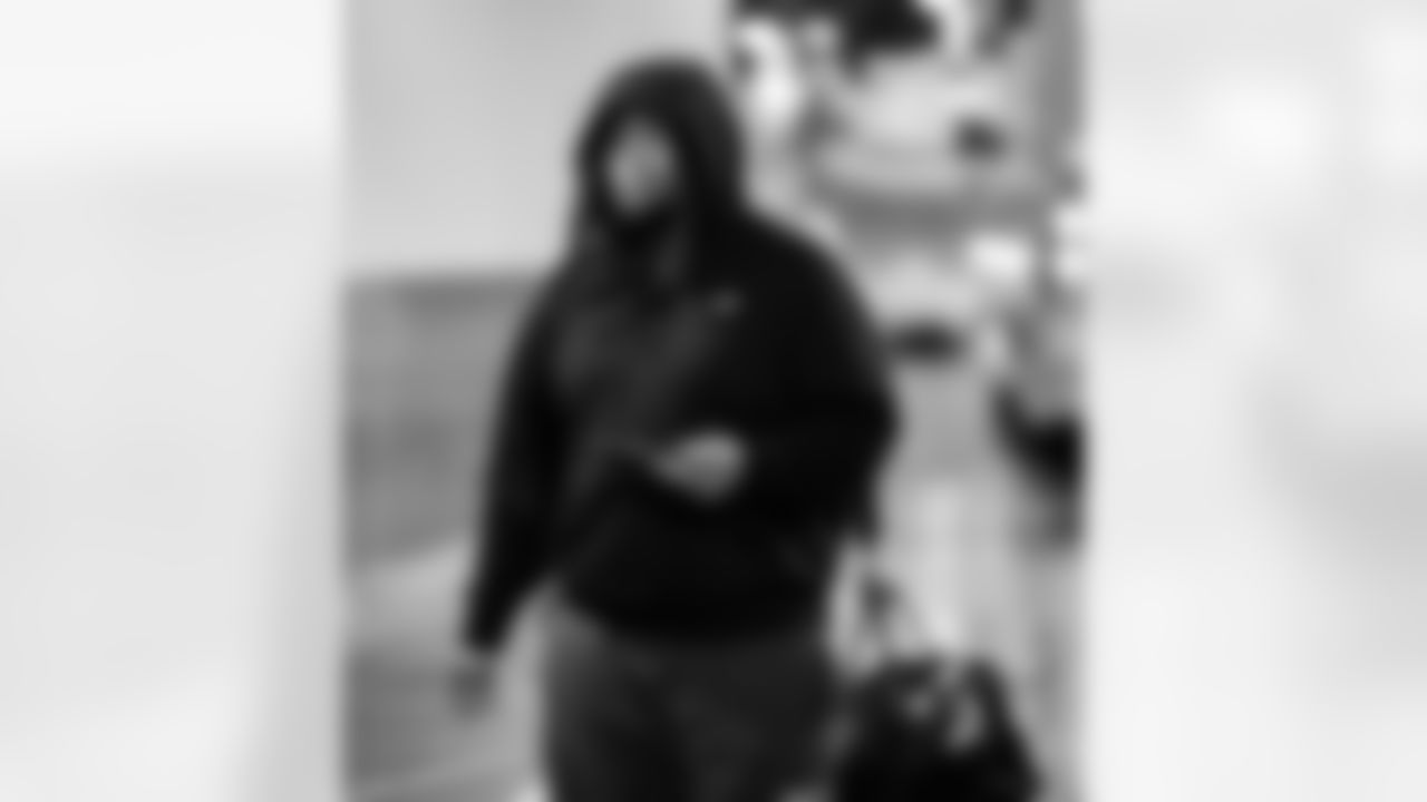 Detroit Lions defensive lineman Tyleik Williams (91) arrives to an NFL football game against the Los Angeles Rams on Sunday, Dec. 14, 2025 in Inglewood, Calif. (Jeff Nguyen/Detroit Lions via AP)