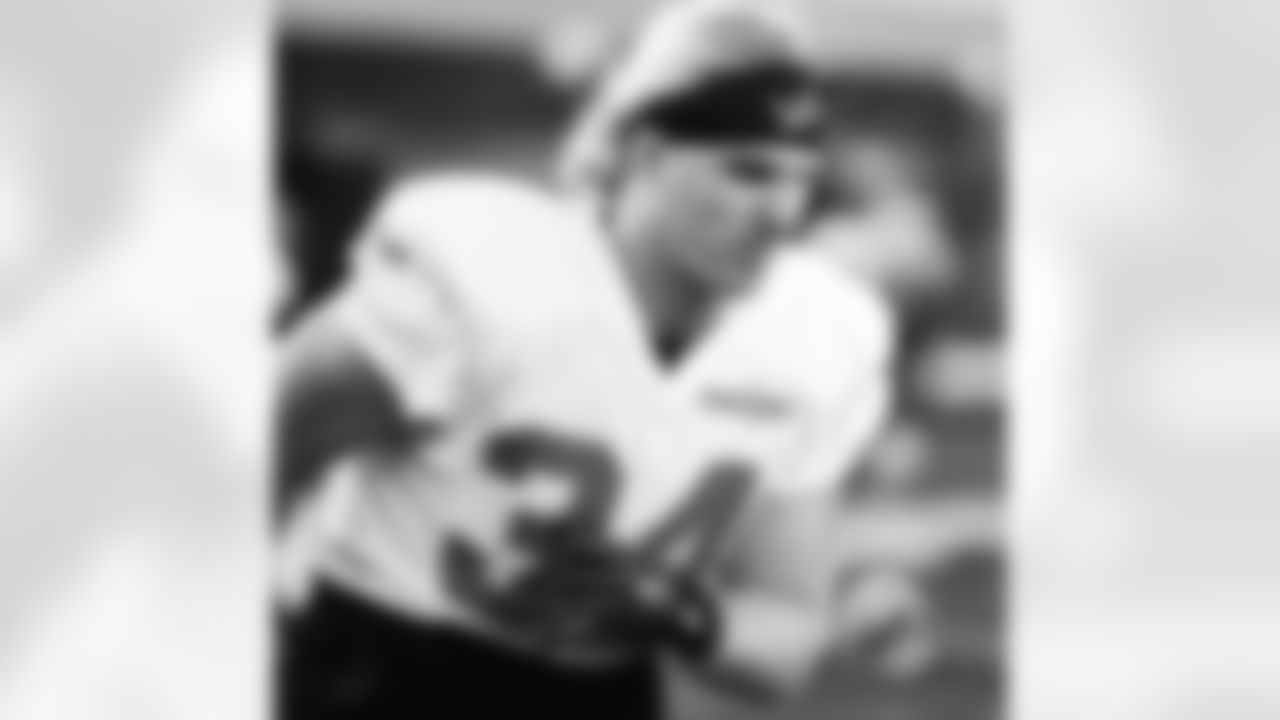 Detroit Lions linebacker Alex Anzalone (34) during practice at the Meijer Performance Center on Nov. 20, 2025 in Allen Park, Mich. (Jeff Nguyen/Detroit Lions)