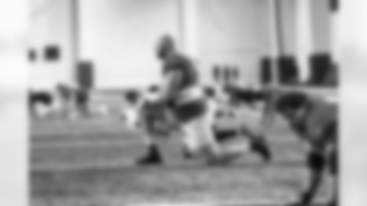 Detroit Lions tackle Dan Skipper (70) during practice at the Meijer Performance Center in Allen Park, MI on December 11, 2024. (Josh Mandujano/Detroit Lions via AP)
