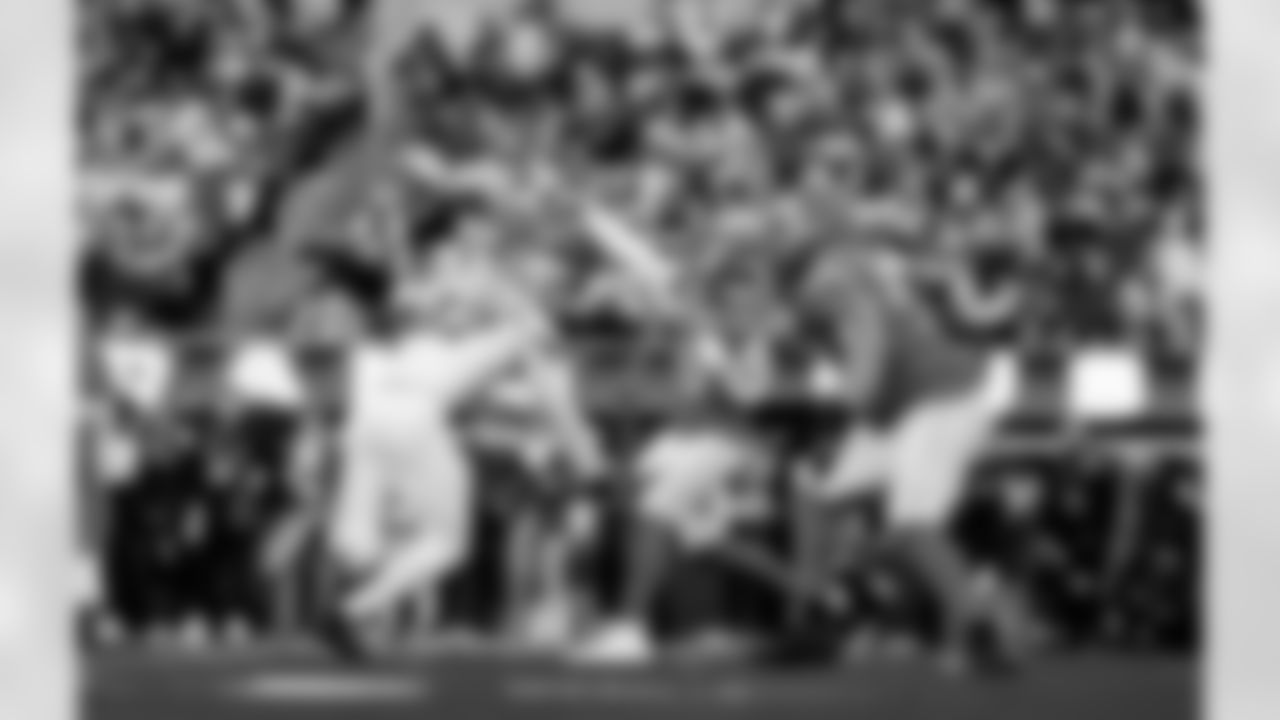 Detroit Lions edge rusher Aidan Hutchinson (97) during an NFL football game against the Los Angeles Rams on Sunday, Dec. 14, 2025 in Inglewood, Calif. (Jeff Nguyen/Detroit Lions via AP)