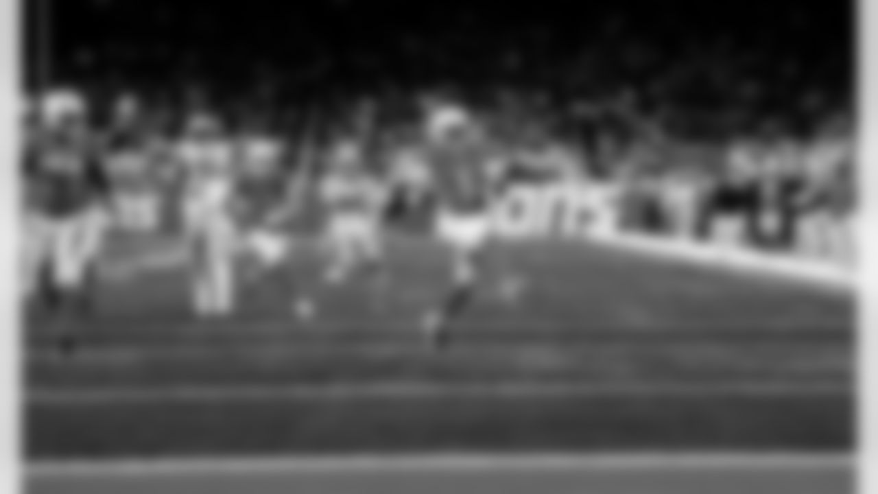 Detroit Lions wide receiver Jameson Williams (1) scores a touchdown during an NFL football game against the Green Bay Packers on Thursday, Nov. 27, 2025 in Detroit. (Jeff Nguyen/Detroit Lions via AP)