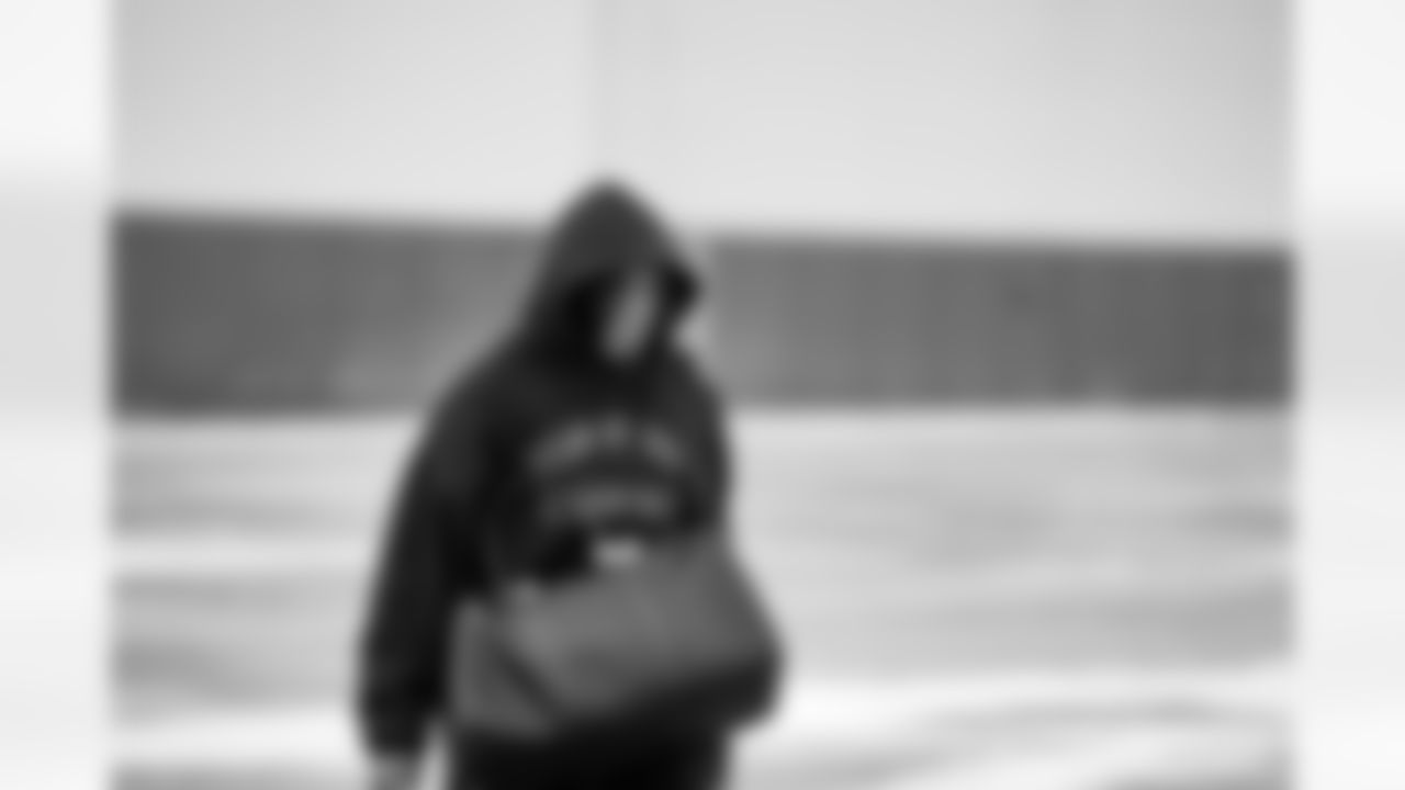 Detroit Lions running back Jahmyr Gibbs (0) travels to Chicago on Jan. 3, 2026. (Jeff Nguyen/Detroit Lions via AP)