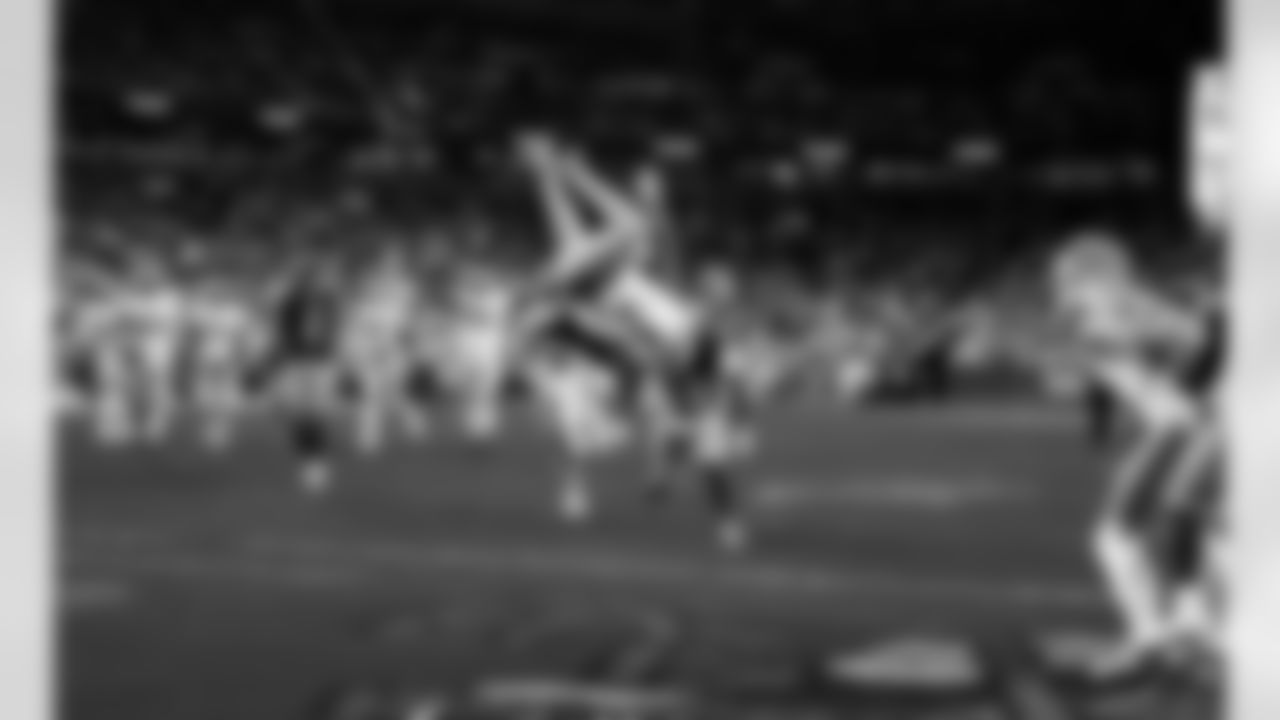 Detroit Lions wide receiver Jameson Williams (1) scores a touchdown during an NFL football game against the Washington Commanders on Sunday, Nov. 9, 2025 in Landover, Md. (Jeff Nguyen/Detroit Lions via AP)