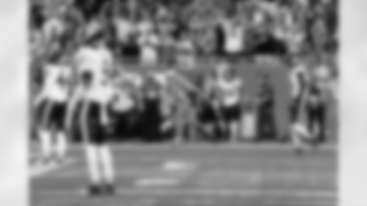 Detroit Lions wide receiver Amon-Ra St. Brown (14) scores a touchdown during an NFL football game against the Chicago Bears on Sunday, Sept. 14, 2025 in Detroit. (Jeff Nguyen/Detroit Lions via AP)