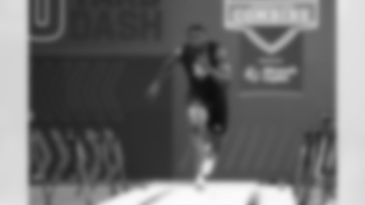 Duke defensive lineman Vincent Anthony Jr. (30) runs the 40-yard dash at the NFL football scouting combine in Indianapolis, Thursday, Feb. 26, 2026. (AP Photo/Julio Cortez)