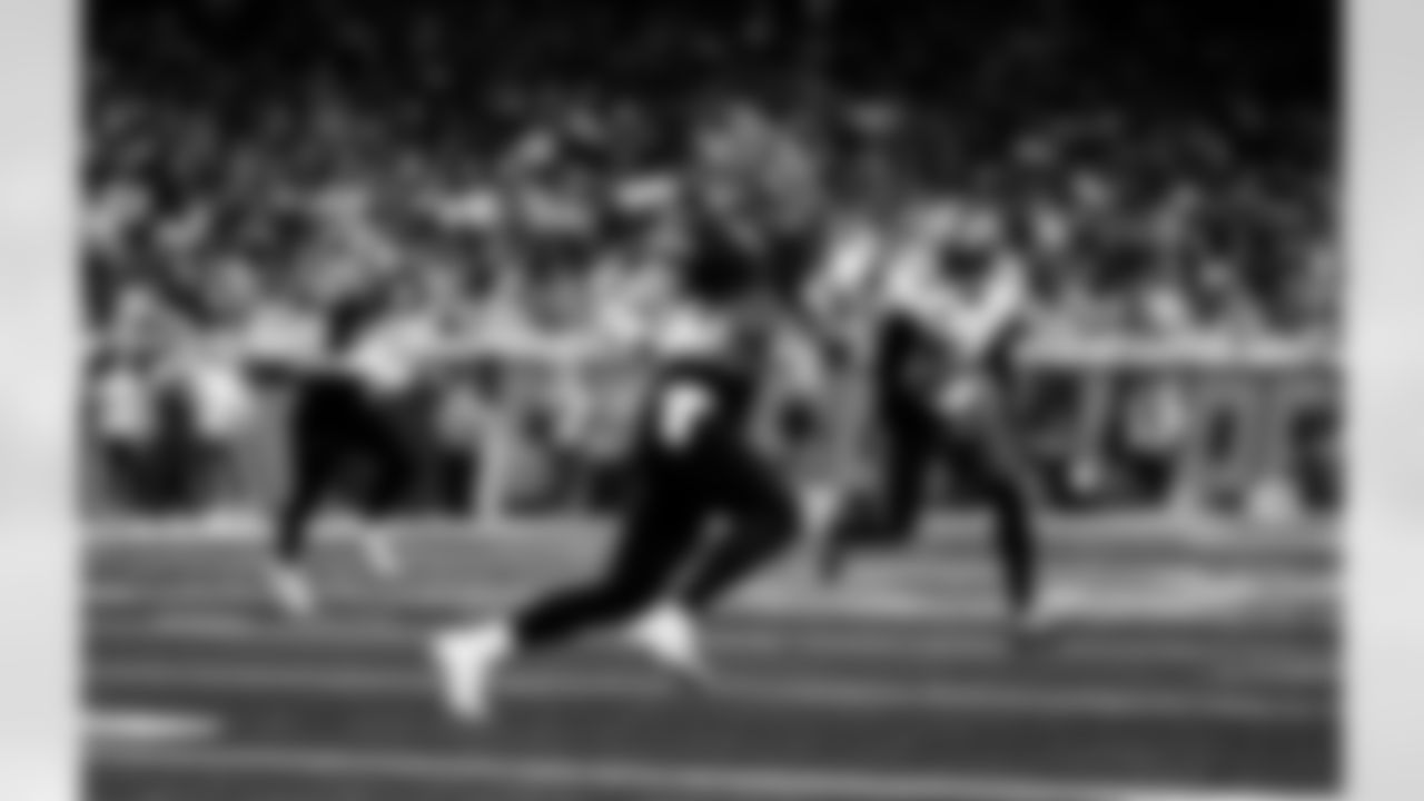 Detroit Lions tight end Sam LaPorta (87) during an NFL football game against the Tampa Bay Buccaneers on Monday, Oct. 20, 2025 in Detroit. (Jeff Nguyen/Detroit Lions via AP)
