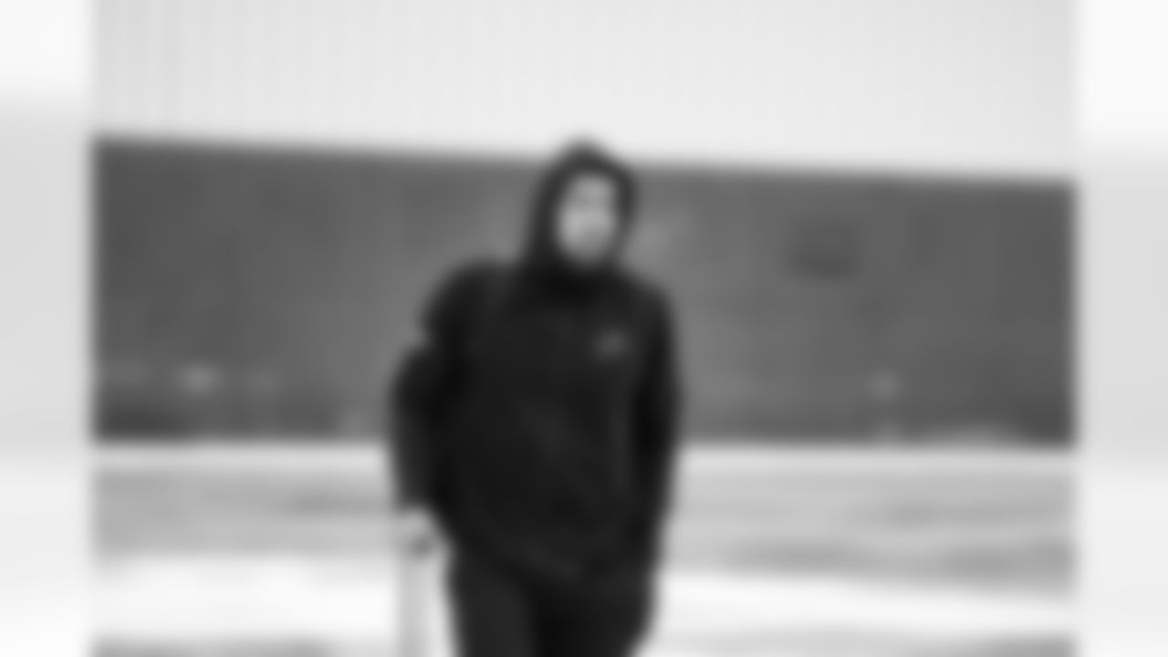 Detroit Lions tight end Shane Zylstra (84) travels to Chicago on Jan. 3, 2026. (Jeff Nguyen/Detroit Lions via AP)