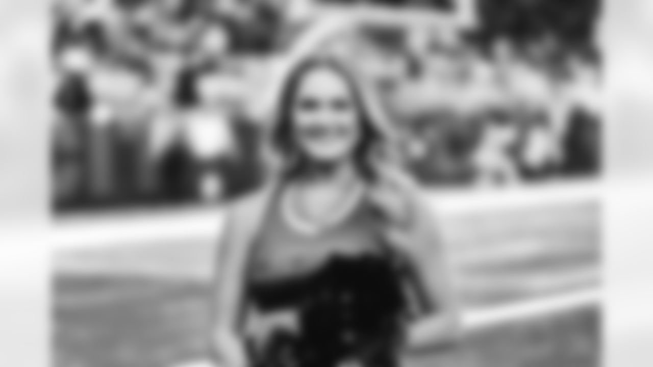 Detroit Lions Cheerleaders during an NFL football game against the New York Giants on Sunday, Nov. 23, 2025 in Detroit. (Stephanie VanWagoner/Detroit Lions)