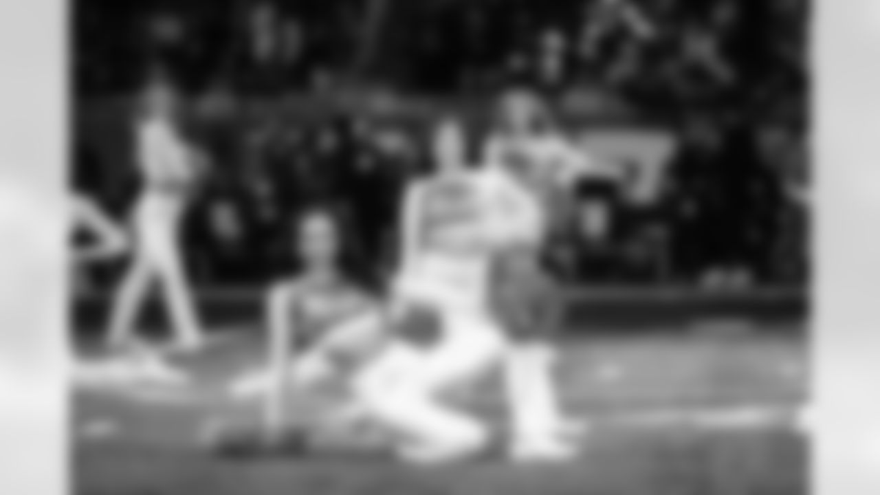Detroit Lions Cheerleaders perform before an NFL football game against the Pittsburgh Steelers on Sunday, Dec. 21, 2025 in Detroit. (Mike Ferdinande/Detroit Lions)
