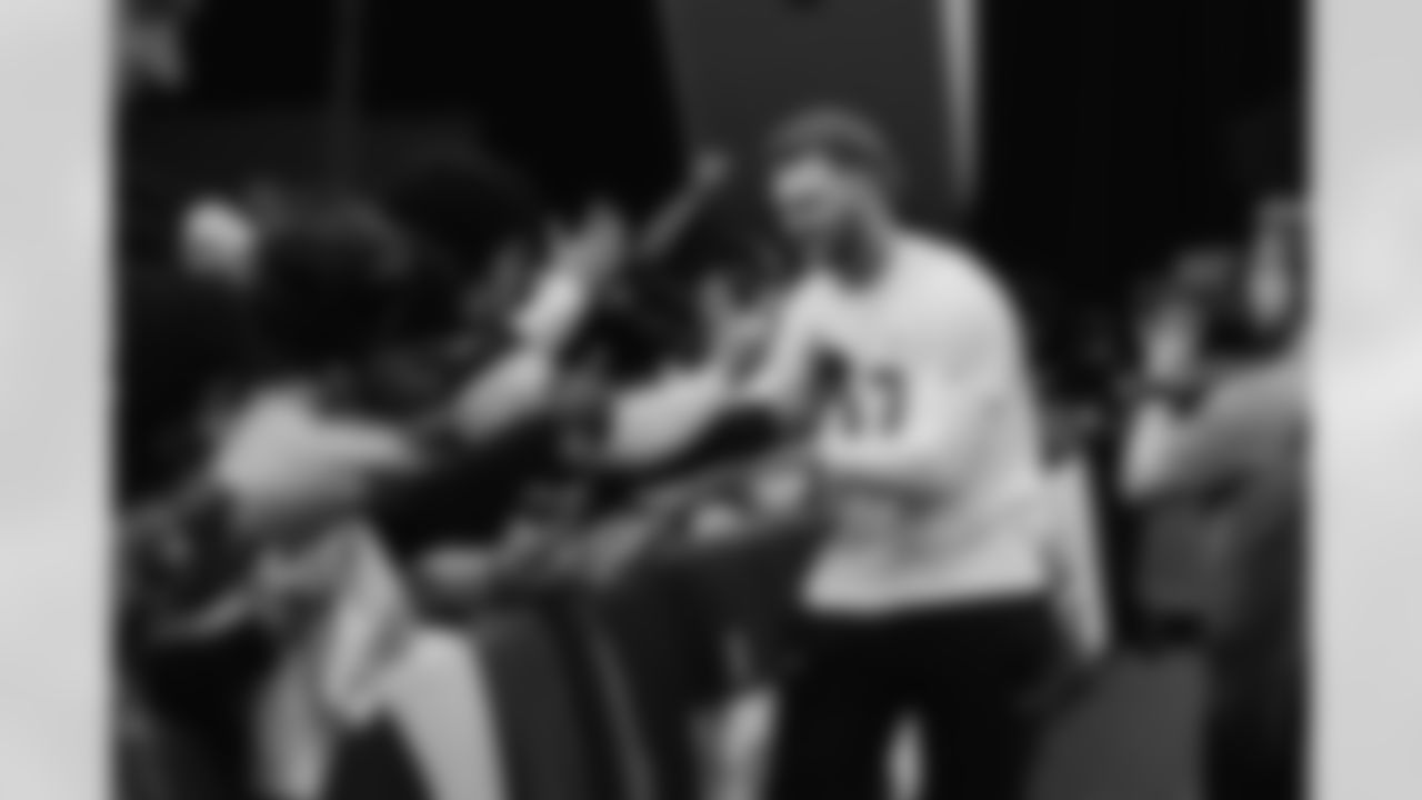 Detroit Lions edge rusher Aidan Hutchinson (97) at Pro Bowl Games practice on Feb. 2, 2026 in San Francisco, California. (Stuart Zaas/Detroit Lions)