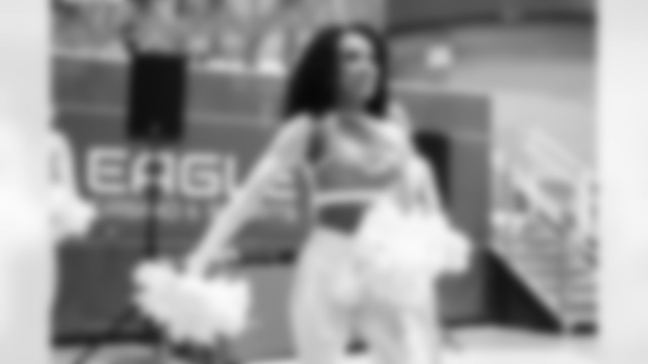 Detroit Lions Cheerleaders perform before an NFL football game against the Dallas Cowboys on Thursday, Dec. 4, 2025 in Detroit. (Mike Ferdinande/Detroit Lions)