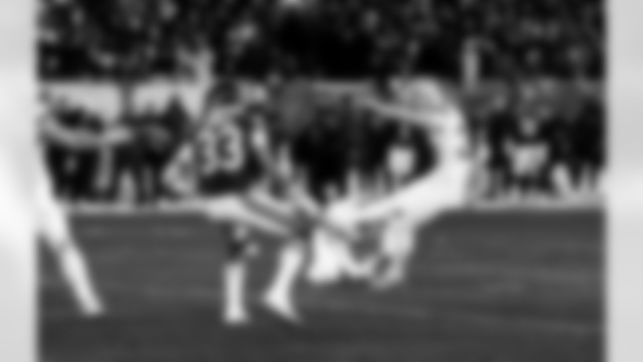 Detroit Lions kicker Jake Bates (39) kicks the game winning field goal during an NFL football game against the Chicago Bears on Sunday, Jan. 4, 2026 in Chicago. (Jeff Nguyen/Detroit Lions via AP)