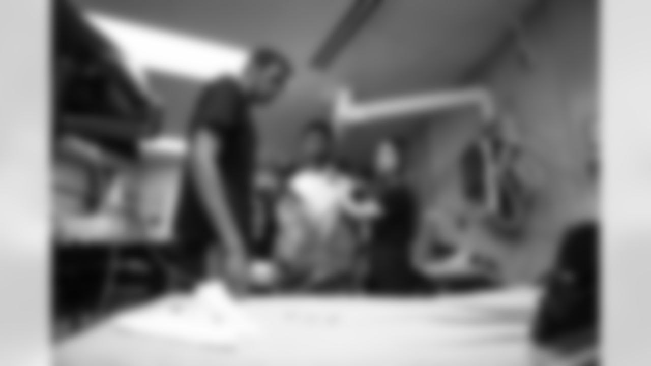 A HFH employee and students working with ultrasounds during a Detroit Lions Academy health and wellness field trip at the Henry Ford Health campus on Feb. 27, 2026 in Detroit. (Izzy Rincon/Detroit Lions)