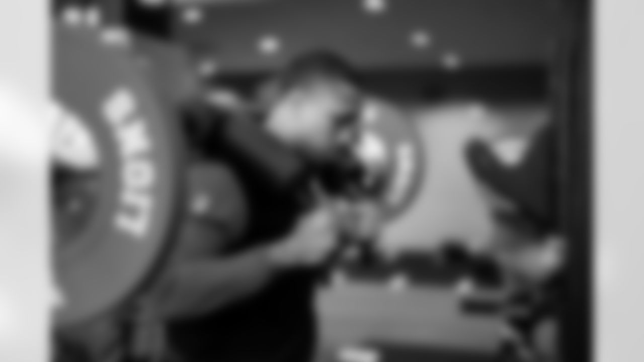 Detroit Lions linebacker DaRon Gilbert (43) during offseason workouts at the Meijer Performance Center on May 27, 2025 in Allen Park, Mich. (Jeff Nguyen/Detroit Lions)