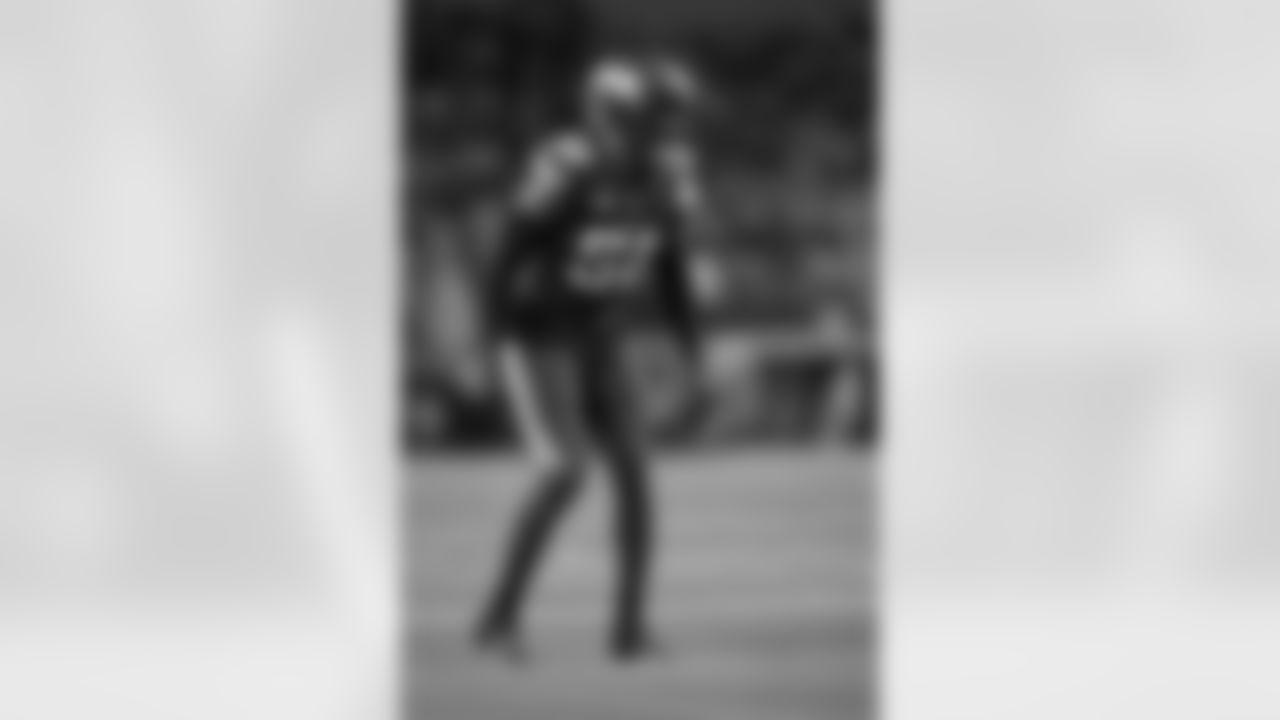 OLB Jonathan Greenard

Backed up by Bo Richter and Tyler Batty

(AP Photo/Julio Cortez)