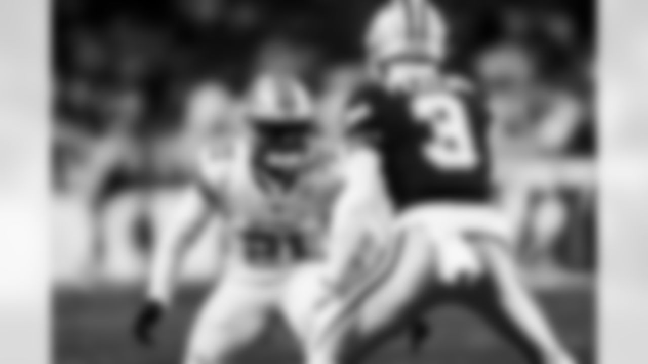 Detroit Lions cornerback Amik Robertson (21) during an NFL football game against the Dallas Cowboys on Thursday, Dec. 4, 2025 in Detroit. (Jeff Nguyen/Detroit Lions via AP)