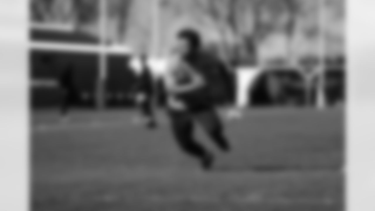 Detroit Lions running back Sione Vaki (33) during offseason workouts at the Meijer Performance Center on April 30, 2025 in Allen Park, Mich. (Jeff Nguyen/Detroit Lions)