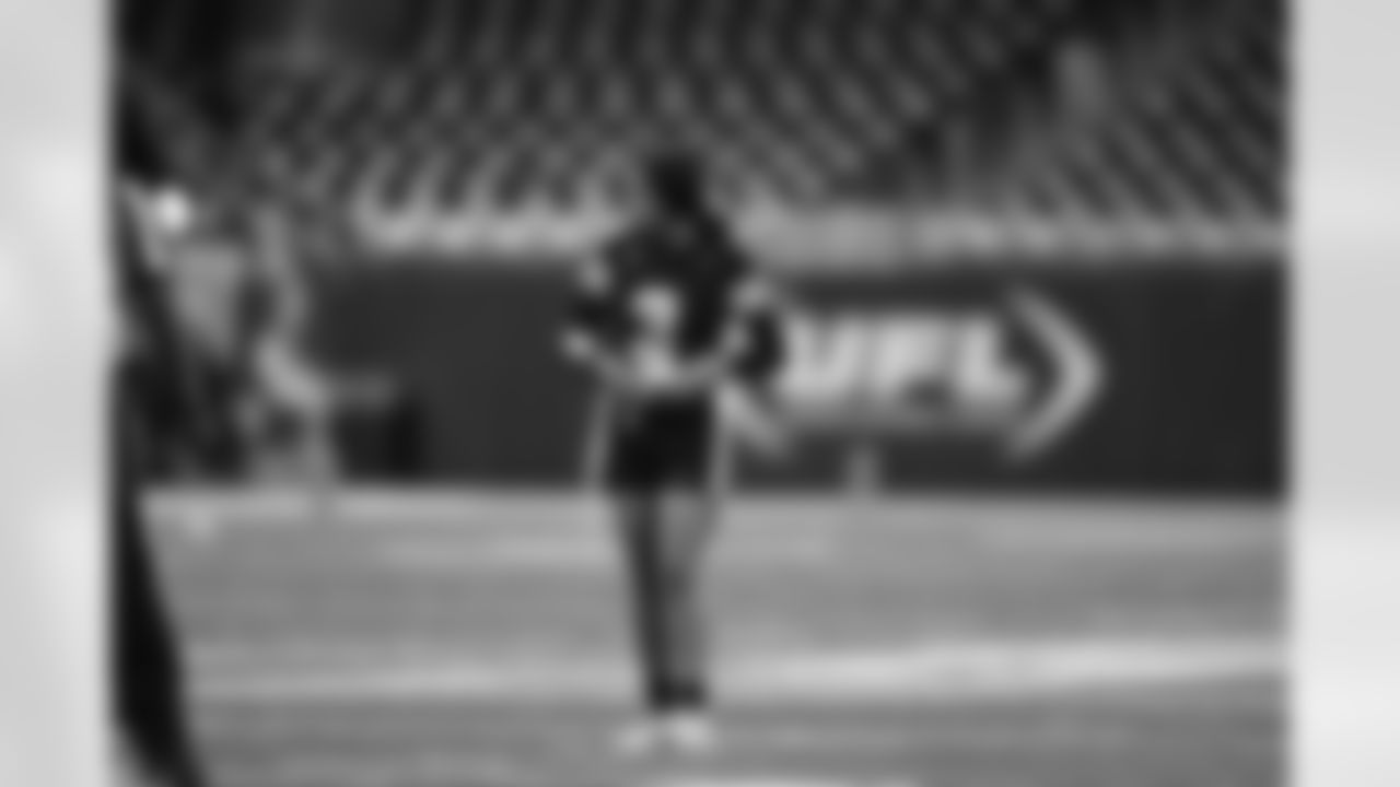 Lapeer (#4) v L'anse Cruse North (#5) during the Michigan Girls High School Flag Football state championship at Ford Field on June 1, 2025 in Detroit. (Carl Jones II/Detroit Lions)