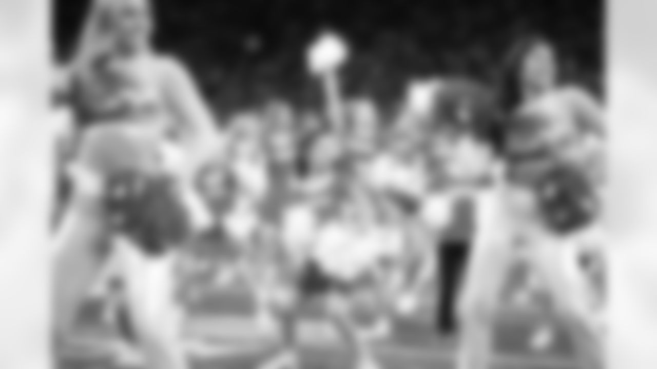 Detroit Lions Junior Cheer Clinic performs at halftime during an NFL football game against the Pittsburgh Steelers on Sunday, Dec. 21, 2025 in Detroit. (Jeff Nguyen/Detroit Lions via AP)