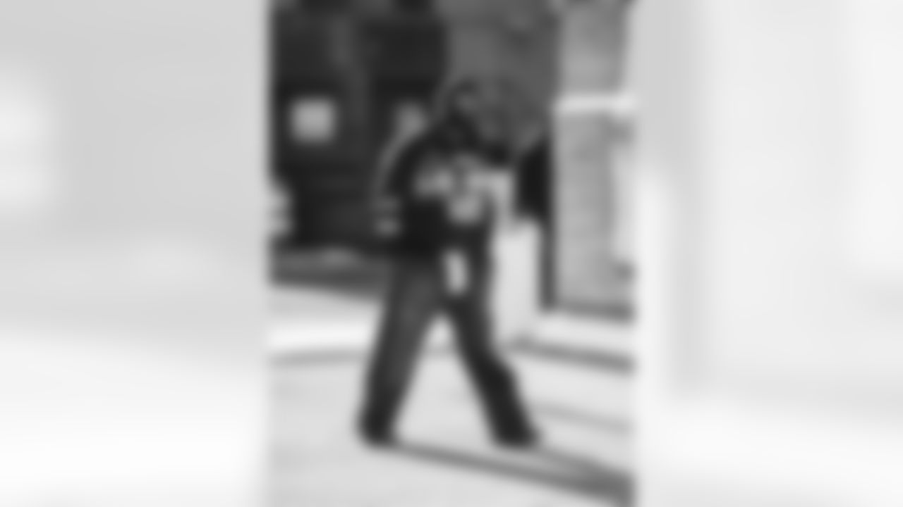 Detroit Lions defensive lineman DJ Reader (98) arrives to an NFL football game against the New York Giants on Sunday, Nov. 23, 2025 in Detroit. (Jeff Nguyen/Detroit Lions via AP)