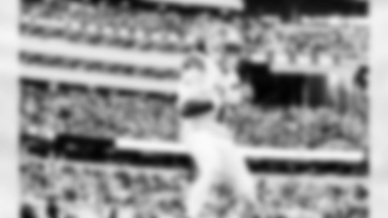 Detroit Lions wide receiver Jameson Williams (1) scores a touchdown during an NFL football game against the Los Angeles Rams on Sunday, Dec. 14, 2025 in Inglewood, Calif. (Jeff Nguyen/Detroit Lions via AP)