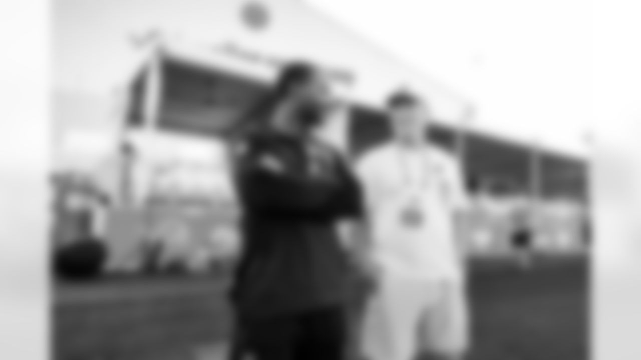 Detroit Lions assistant strength & conditioning coach Thadeus Jackson with Jon Gruden during training camp at the Meijer Performance Center on July 28, 2025 in Allen Park, Mich. (Jeff Nguyen/Detroit Lions)