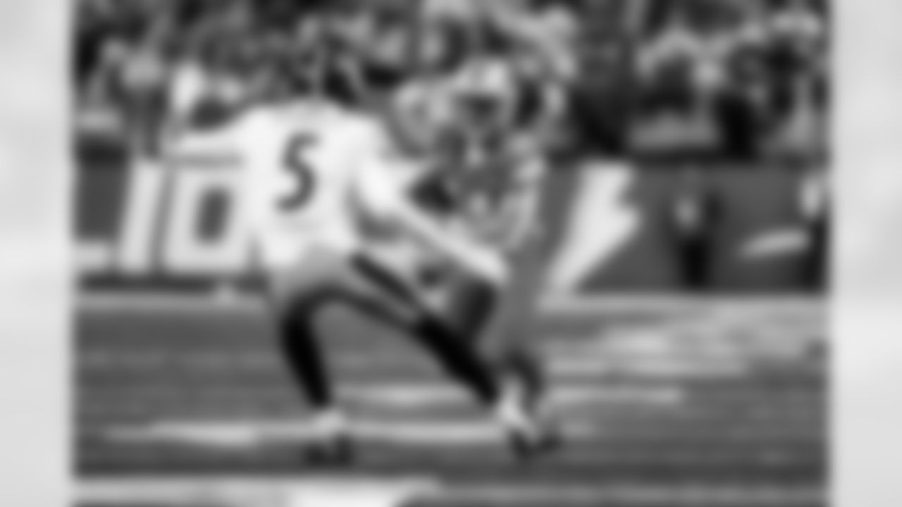 Detroit Lions wide receiver Amon-Ra St. Brown (14) during an NFL football game against the Pittsburgh Steelers on Sunday, Dec. 21, 2025 in Detroit. (Jeff Nguyen/Detroit Lions via AP)