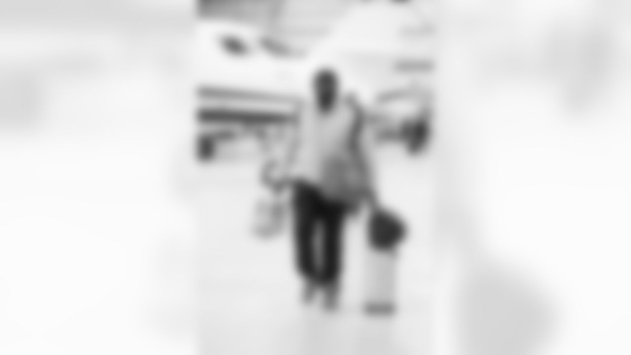 Detroit Lions defensive lineman DJ Reader (98) travels to Los Angeles on Nov. 13, 2025. (Jeff Nguyen/Detroit Lions via AP)