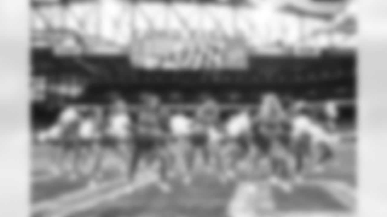 Detroit Lions Cheerleaders perform during an NFL football game against the Miami Dolphins on Saturday, Aug. 16, 2025 in Detroit. (Mike Ferdinande/Detroit Lions)