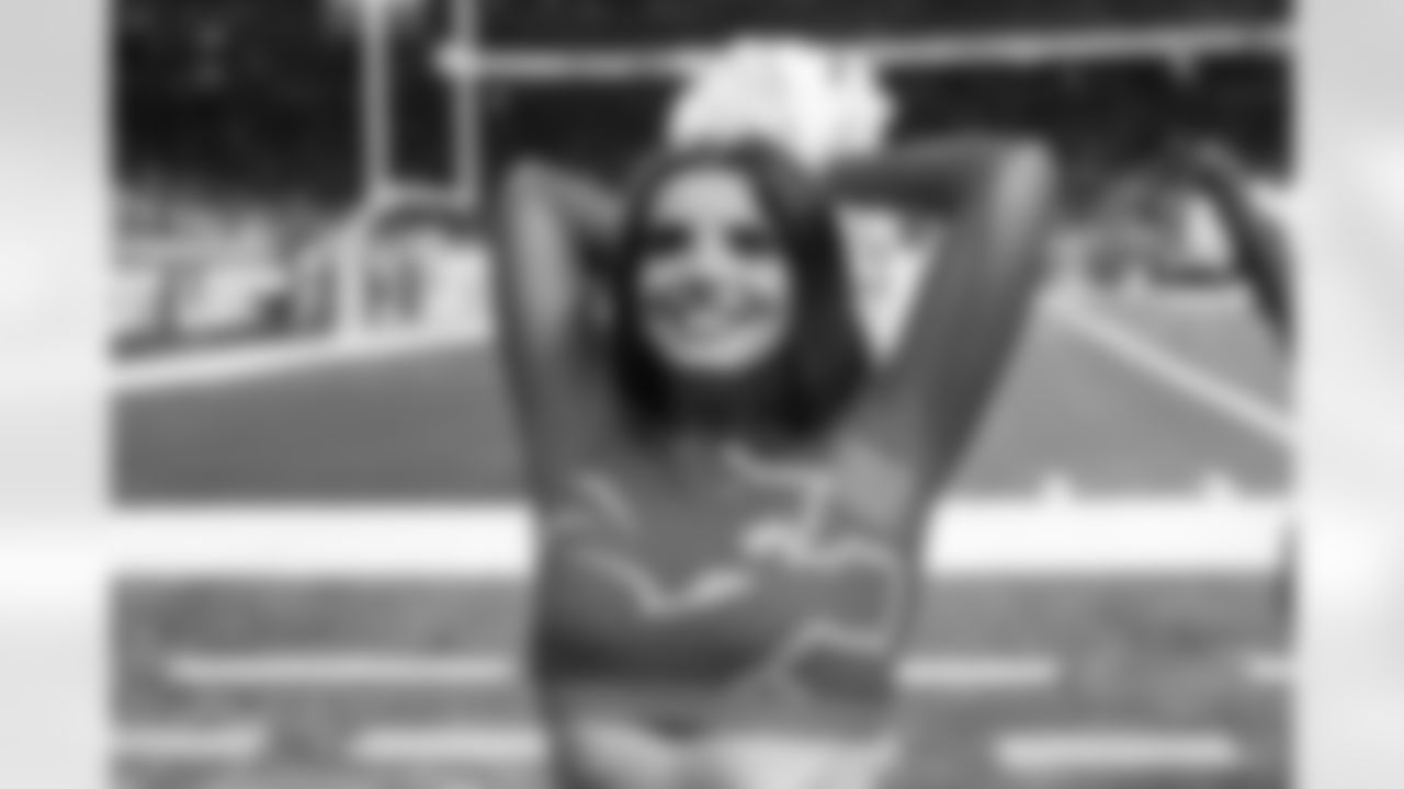Detroit Lions Cheerleaders perform during an NFL football game against the Miami Dolphins on Saturday, Aug. 16, 2025 in Detroit. (Mike Ferdinande/Detroit Lions)