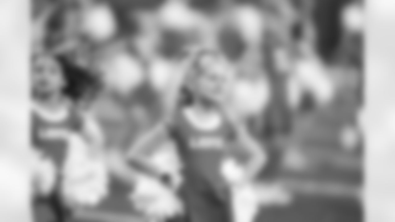 Detroit Lions Junior Cheer Clinic performs at halftime during an NFL football game against the Pittsburgh Steelers on Sunday, Dec. 21, 2025 in Detroit. (Jeff Nguyen/Detroit Lions via AP)