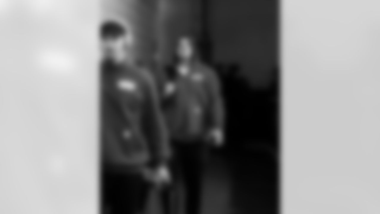 Detroit Lions offensive lineman Tate Ratledge (69) arrives to an NFL football game against the Philadelphia Eagles on Sunday, Nov. 16, 2025 in Philadelphia. (Jeff Nguyen/Detroit Lions via AP)