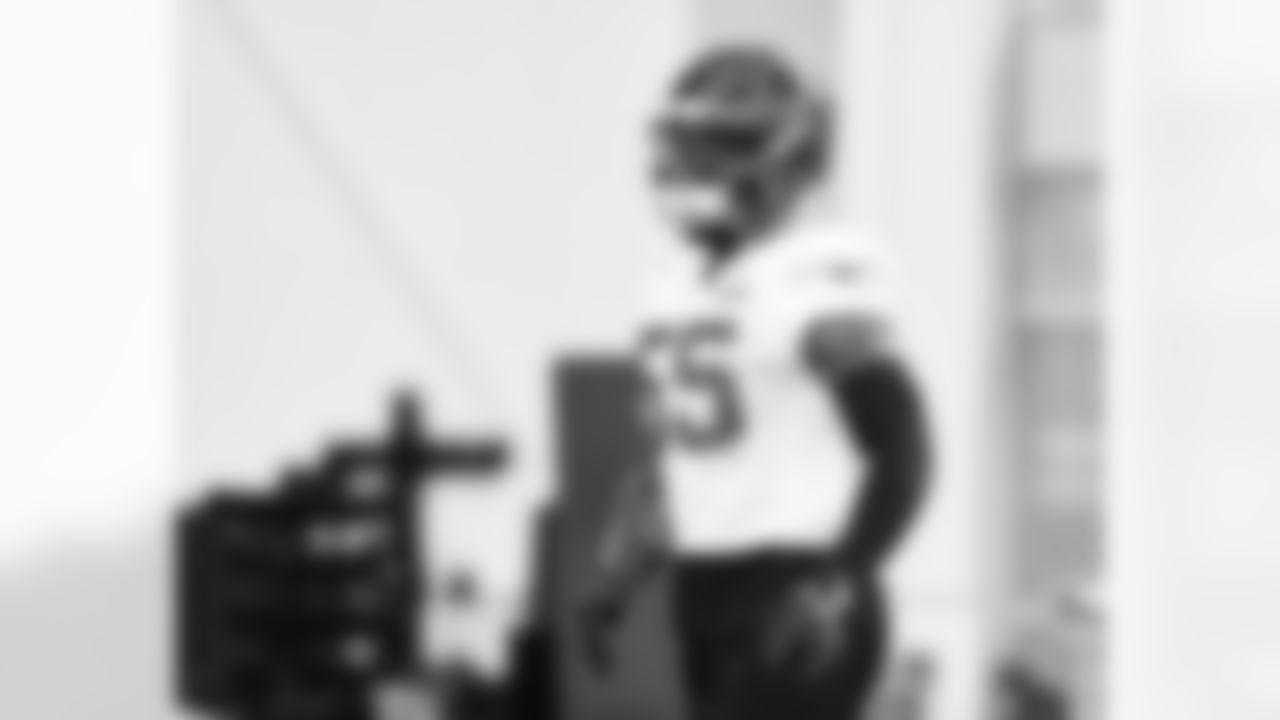 Detroit Lions linebacker Derrick Barnes (55) during practice at the Meijer Performance Center on Nov. 21, 2025 in Allen Park, Mich. (Jeff Nguyen/Detroit Lions)