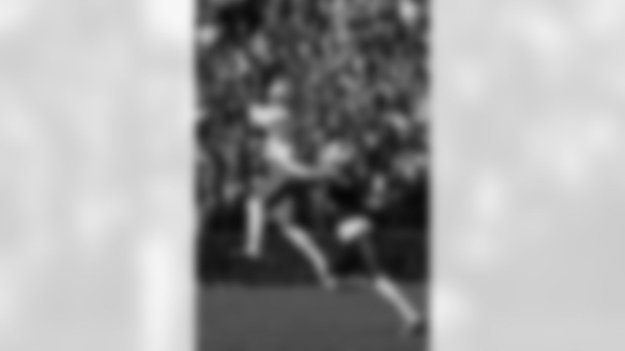 South Carolina CB Brandon Cisse (15)