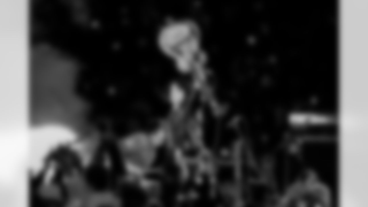 Jack White performs during the Thanksgiving Halftime Show powered by Verizon during an NFL football game against the Green Bay Packers on Thursday, Nov. 27, 2025 in Detroit. (Jeff Nguyen/Detroit Lions via AP)