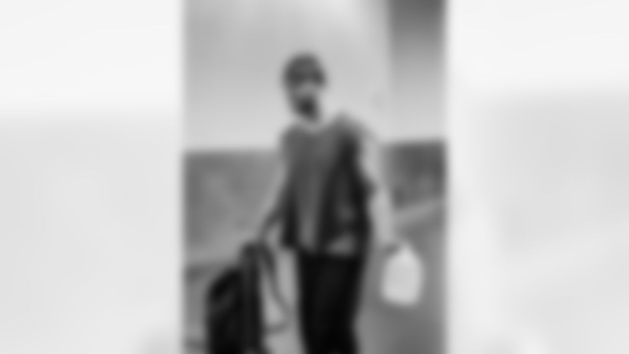 Detroit Lions edge rusher Aidan Hutchinson (97) arrives to an NFL football game against the Los Angeles Rams on Sunday, Dec. 14, 2025 in Inglewood, Calif. (Jeff Nguyen/Detroit Lions via AP)