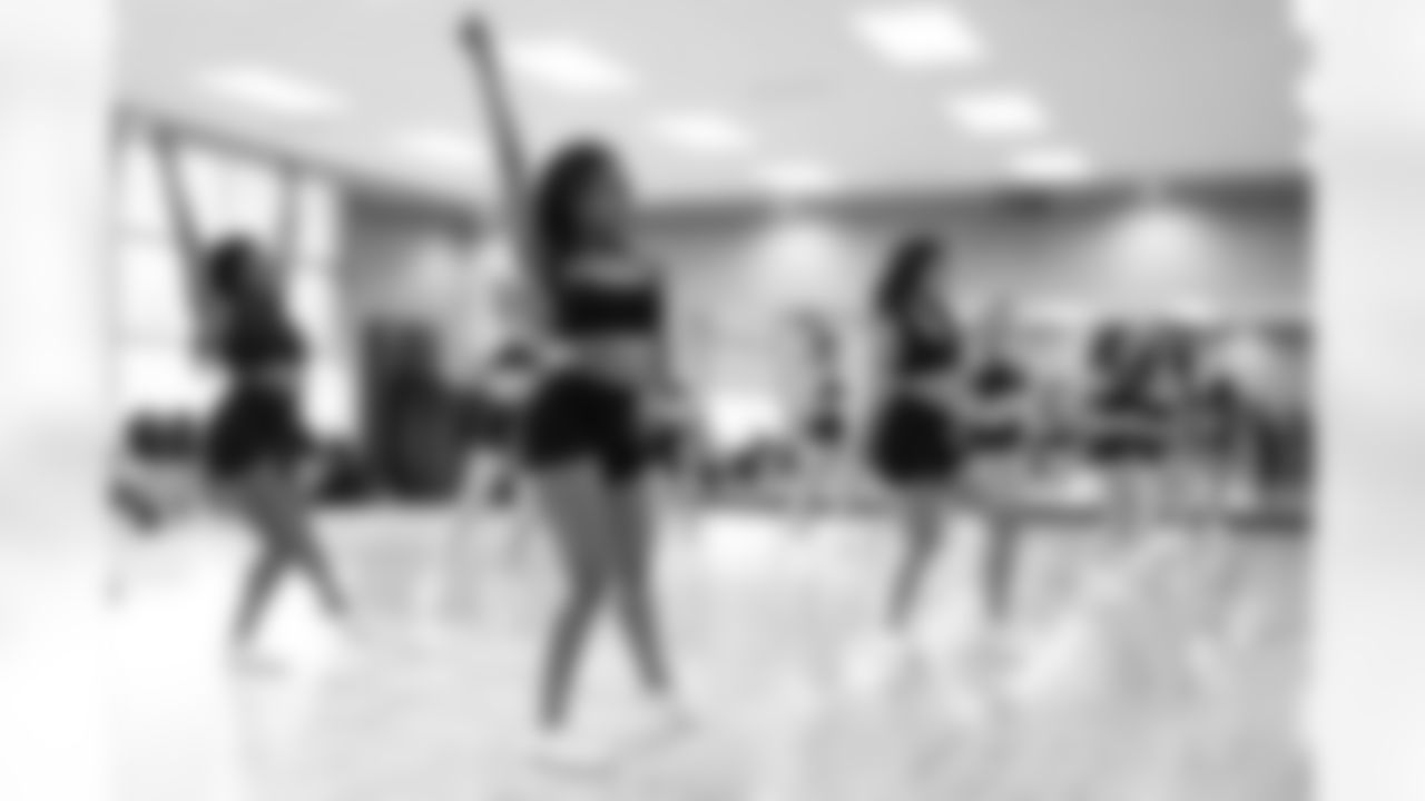 Contestants perform during the Detroit Lions Cheerleaders final look auditions at Lifetime Fitness on May 12, 2025 in Bloomfield Hills, Mich. (Mike Ferdinande/Detroit Lions)