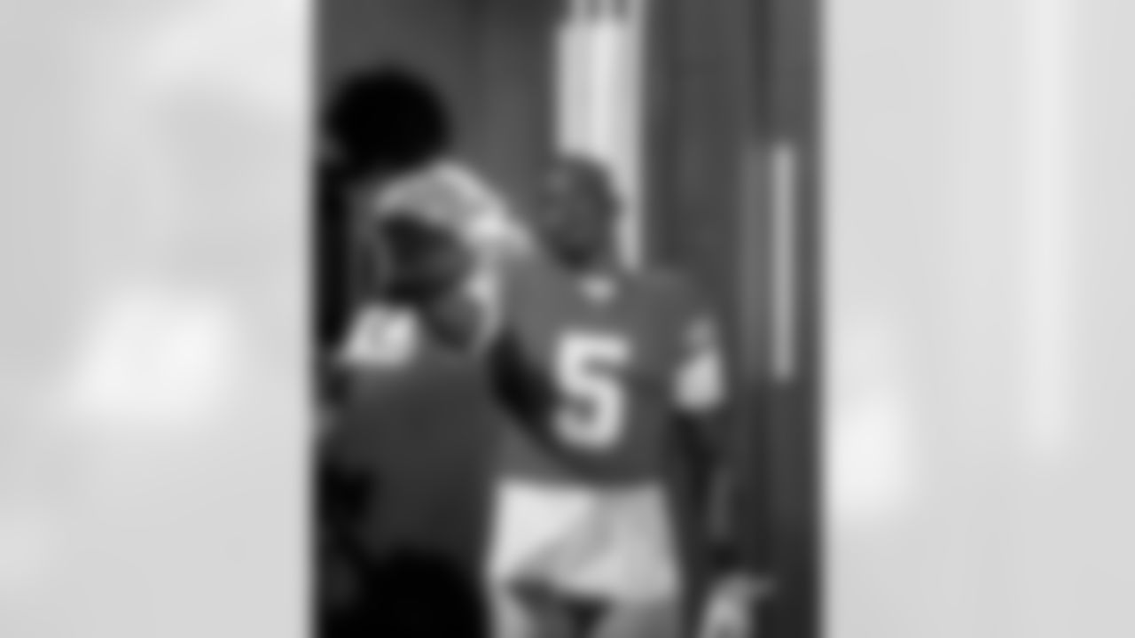 Detroit Lions running back David Montgomery (5) posing on set during the 2025 media day at the Meijer Performance Center on June 2, 2025 in Allen Park, Mich. (Katie Quinlan/Detroit Lions)