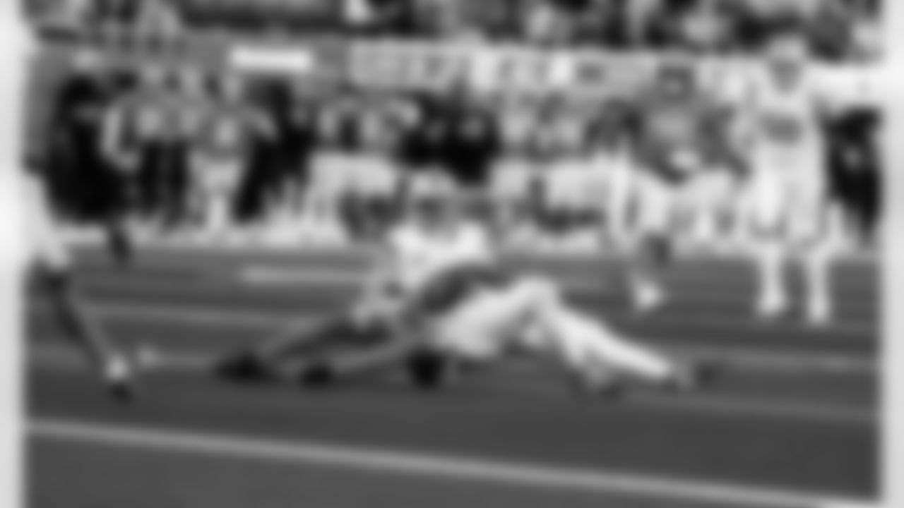 Detroit Lions wide receiver Amon-Ra St. Brown (14) during an NFL football game against the Los Angeles Rams on Sunday, Dec. 14, 2025 in Inglewood, Calif. (Jeff Nguyen/Detroit Lions via AP)
